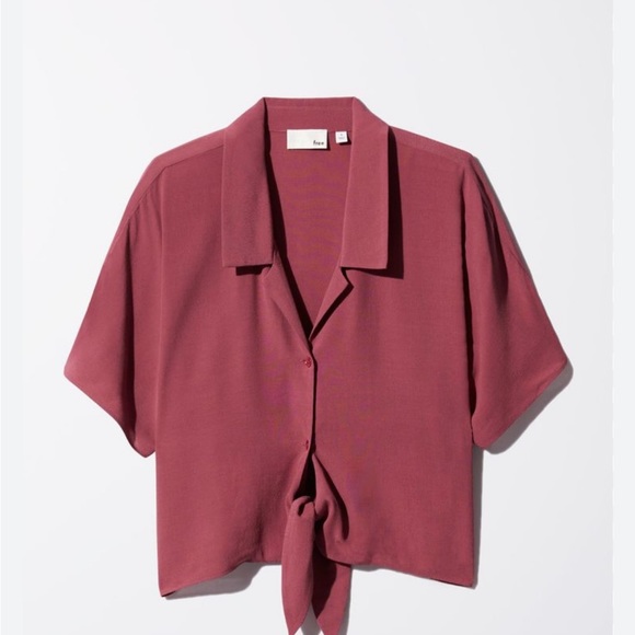 Aritzia Huang Blouse - Picture 1 of 5